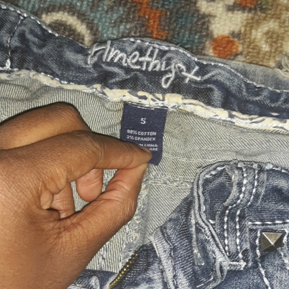 Jeans - Picture 3 of 3